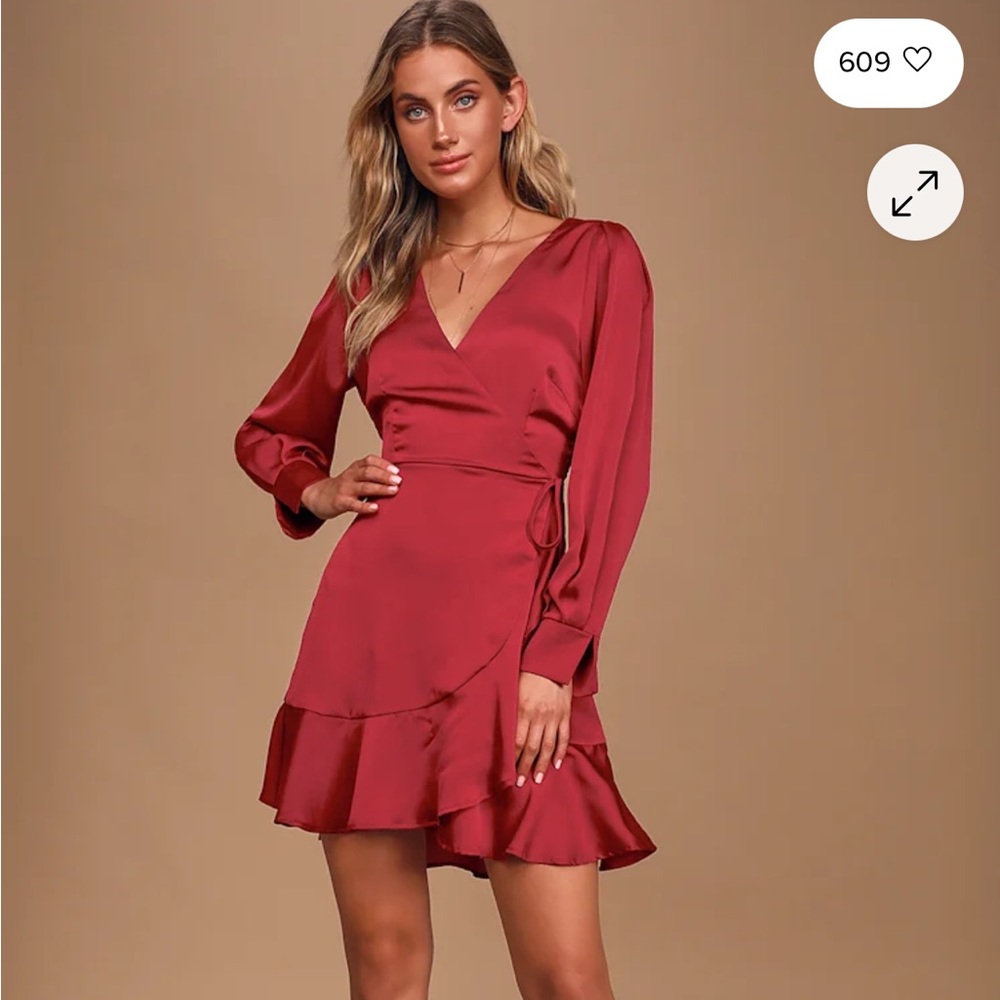 Lulu’s satin dress